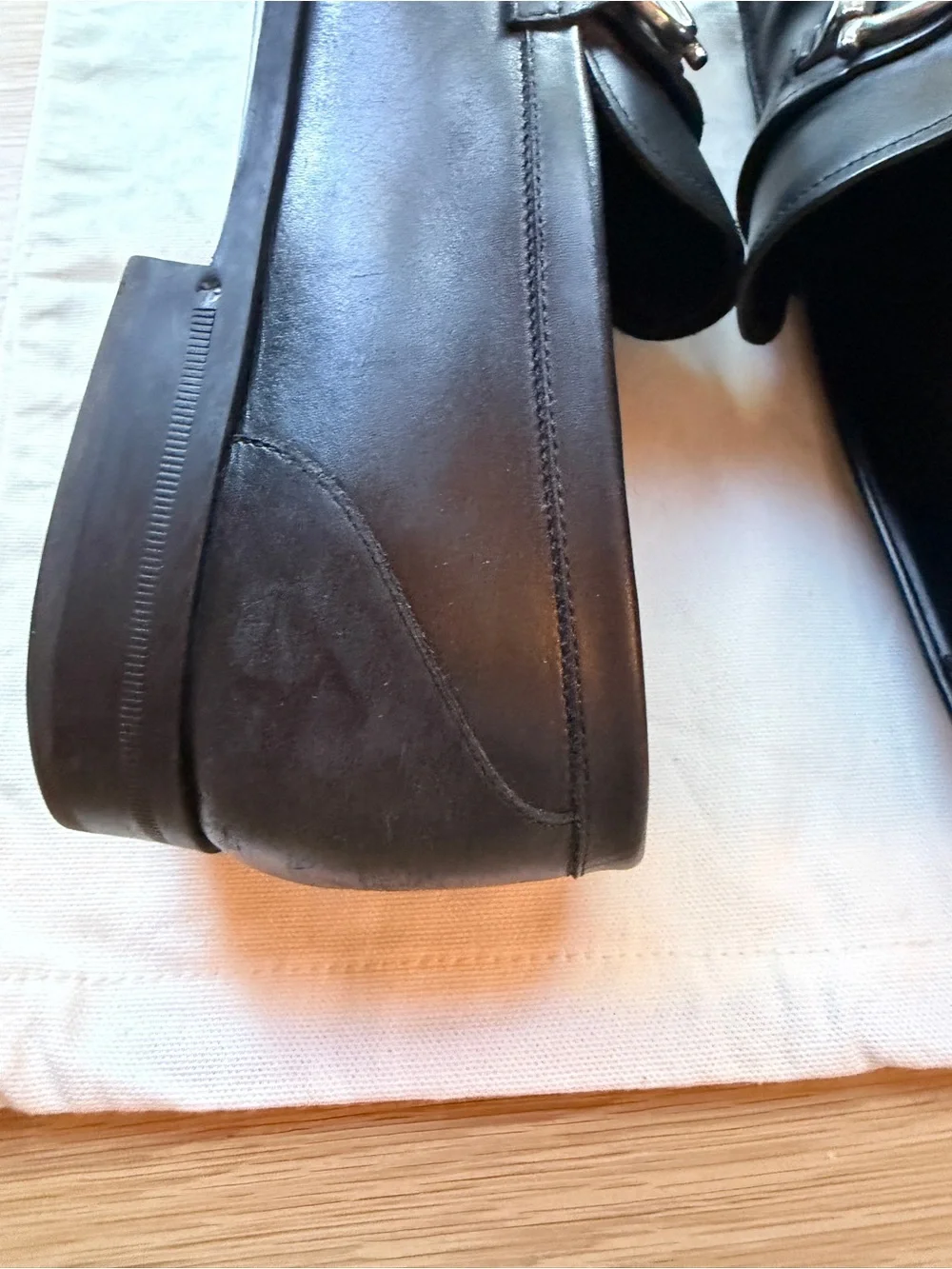 Salvatore Ferragamo Black Leather horse Bit-Detail Slip-On Loafers